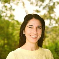 Mrs Flávia Scanlan