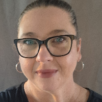 Mrs Amanda Louise van Tunen