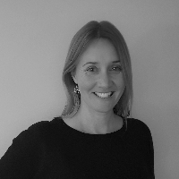 Ms Katrina Carter