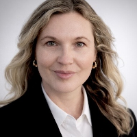 Mrs Daniela Miszkinis