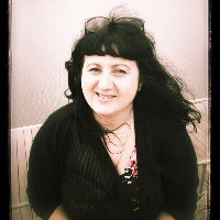 Ms Francesca Palazzolo