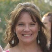 Ms Jodi  Robinson