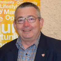 Dr Peter Smith