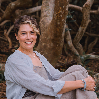 Ms Anne De Silva