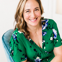 Ms Sarah Tuckett