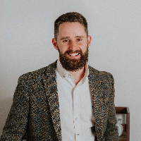 Mr Lachlan Savill