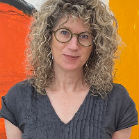 Ms Suzanne Evelyn Sharp