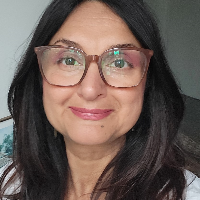 Ms Nia Isnija Agusi