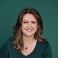 Mrs Lynda Rich