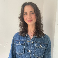 Ms Julia Ellis