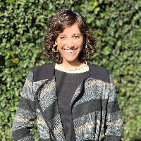 Miss Angela Maria Hernandez Saa