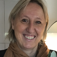 Mrs Vicky Hamey