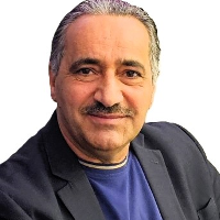 Dr Natik  Kade