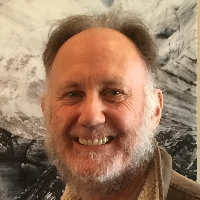 Mr Geoff Heard