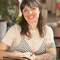Miss Melanie Knight