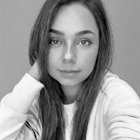 Ms Pua Shania Johnston