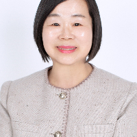 Mrs Young Hee Esther Kim