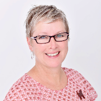 Ms Suzanne Hurley