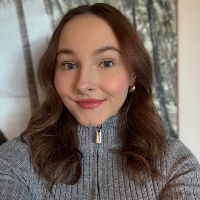 Miss Angela Kruk