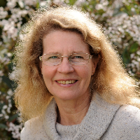 Ms Anna Jones