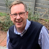 Mr Peter Graeme Seccombe