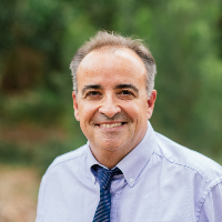 Dr George Karpetis