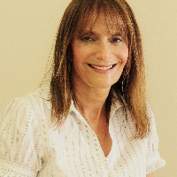 Ms Loretta King