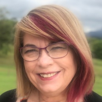 Dr Linda Margaret MacKay