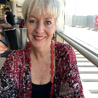 Ms Shirley Hicks