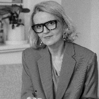 Ms Agnieszka Mazus